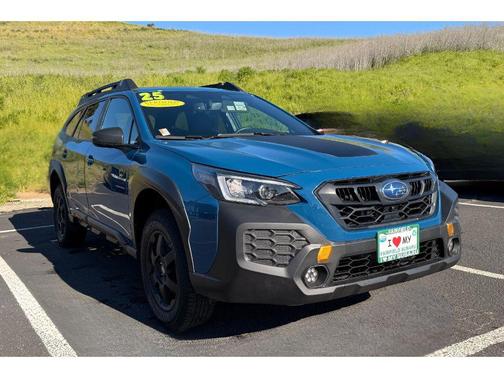 Geyser Blue 2025 Subaru Outback Wilderness