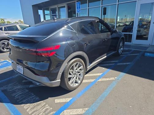 Vik Black 2023 Genesis GV60 Advanced