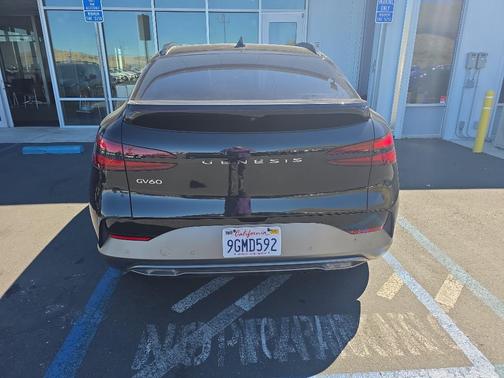 Vik Black 2023 Genesis GV60 Advanced