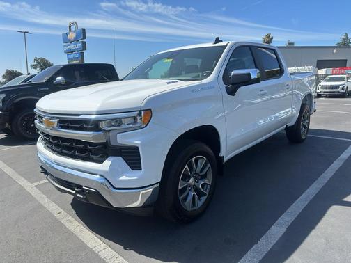 Summit White 2026 Chevrolet Silverado 1500 LT