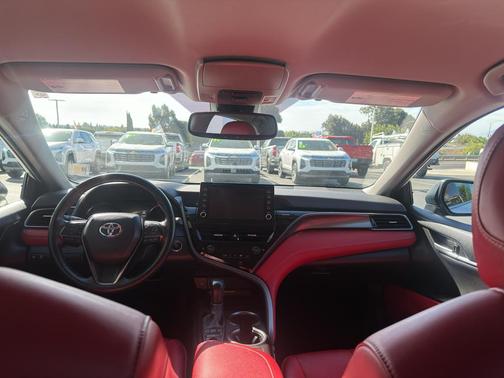Wind Chill Pearl 2021 Toyota Camry XSE