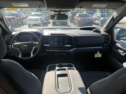 Summit White 2026 Chevrolet Silverado 1500 LT