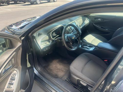 Nightfall Gray Metallic 2017 Chevrolet Malibu 1LS