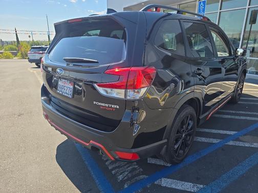 Crystal Black Silica 2023 Subaru Forester Sport