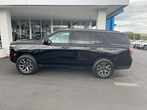 Black 2022 Chevrolet Tahoe 4WD Z71