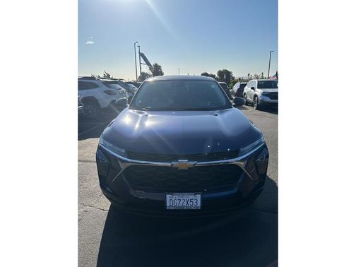 Blue Glow Metallic 2024 Chevrolet Trax LS