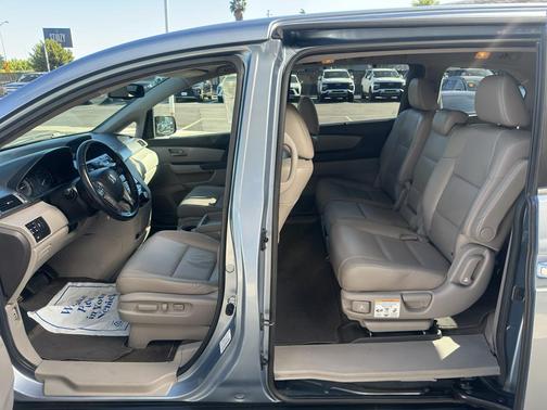 Celestial Blue Metallic 2013 Honda Odyssey EX-L