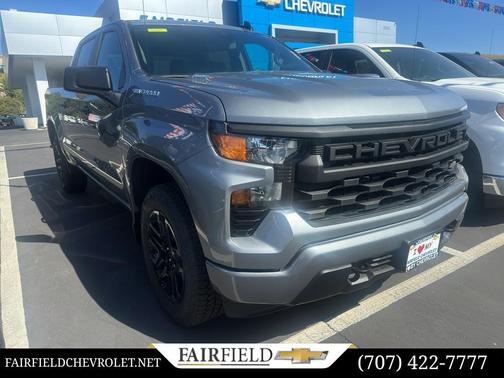 Sterling Gray Metallic 2026 Chevrolet Silverado 1500 Custom