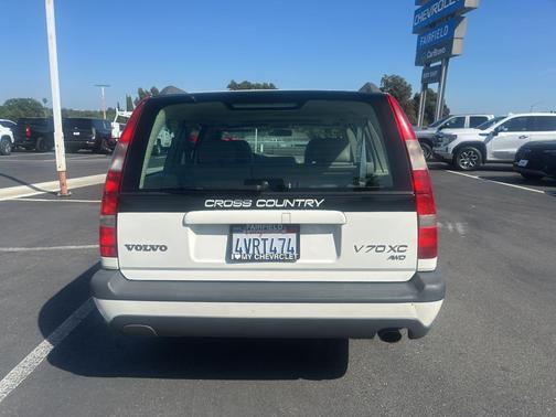 White 1998 Volvo V70 AWD