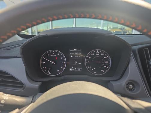 Ice Silver Metallic 2024 Subaru Crosstrek Limited