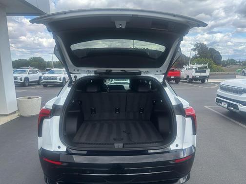 Summit White 2024 Chevrolet Blazer EV eAWD RS