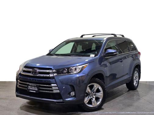 2017 Toyota Highlander Limited
