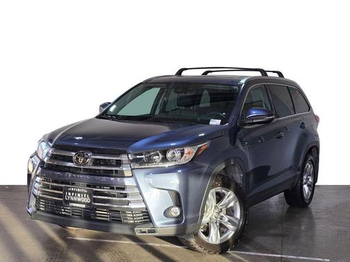 2017 Toyota Highlander Limited