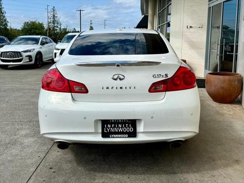2011 INFINITI G37x Sport Appearance Edition