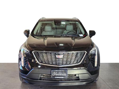 2022 Cadillac XT4 Luxury