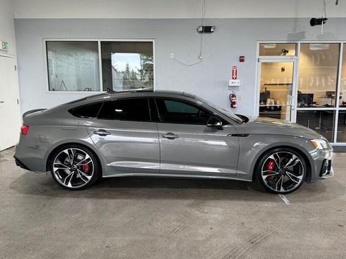 2023 Audi S5 Premium Plus TFSI quattro Tiptronic