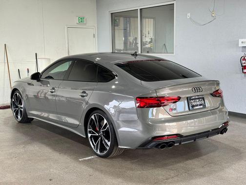 2023 Audi S5 Premium Plus TFSI quattro Tiptronic