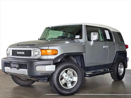 2010 Toyota FJ Cruiser Base