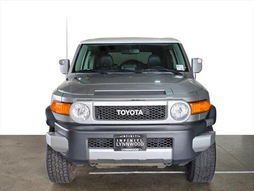 2010 Toyota FJ Cruiser Base