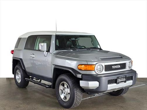 2010 Toyota FJ Cruiser Base
