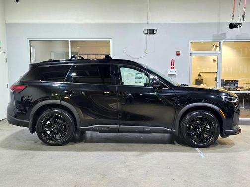 2026 INFINITI QX60 Base