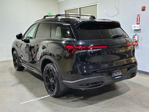 2026 INFINITI QX60 Base