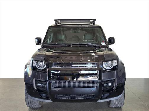 2024 Land Rover Defender 110 P400 X