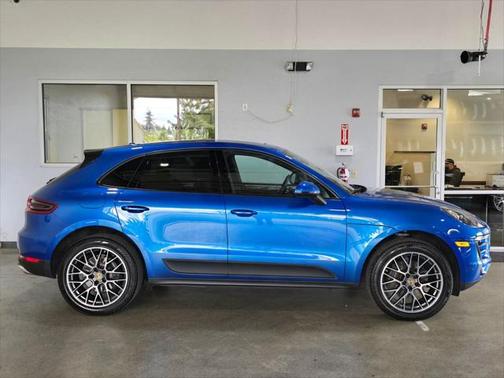 2018 Porsche Macan Base