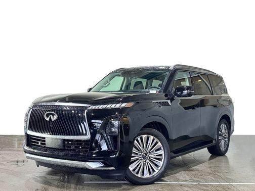 2025 INFINITI QX80 Luxe