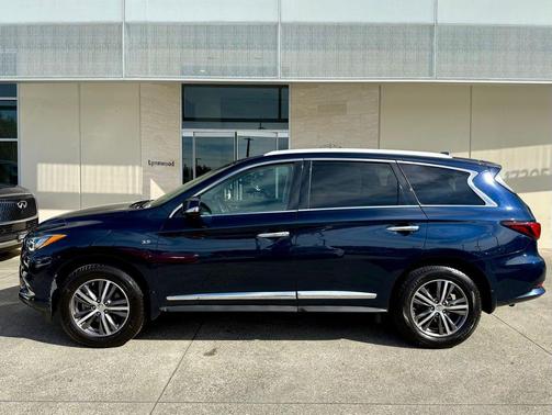 2018 INFINITI QX60 Base
