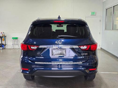 2018 INFINITI QX60 Base