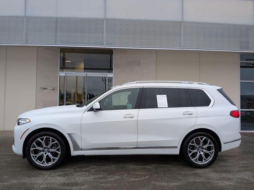 2021 BMW X7 xDrive40i