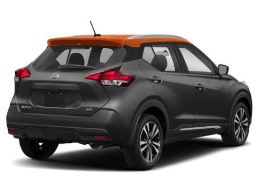 Gun Metallic/Monarch Orange 2018 Nissan Kicks SR
