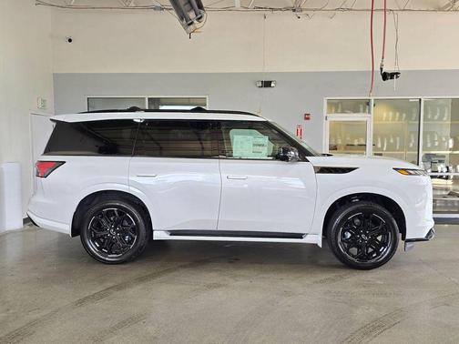 2026 INFINITI QX80 SPORT AWD