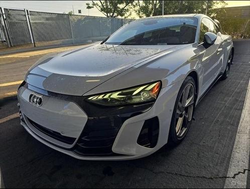 2023 Audi e-tron GT Prestige quattro