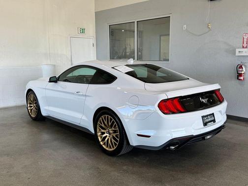 Oxford White 2021 Ford Mustang EcoBoost Premium