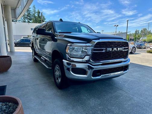 2021 RAM 2500 Tradesman Crew Cab 4x4 6'4' Box