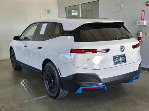 2024 BMW iX xDrive50