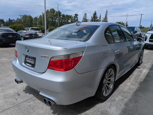 Silverstone Silver Metallic 2006 BMW M5 Base