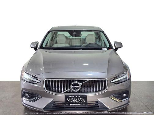 2019 Volvo S60 T5