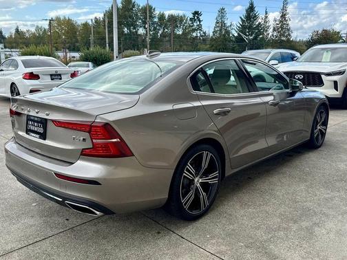 2019 Volvo S60 T5