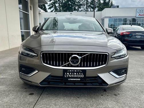 2019 Volvo S60 T5