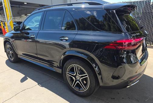 Black 2025 Mercedes-Benz GLE 350 4MATIC