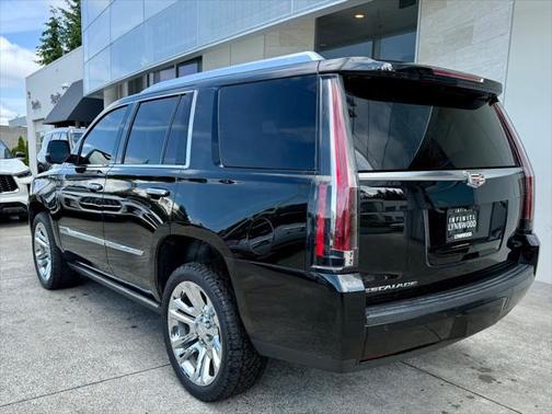 2018 Cadillac Escalade Premium Luxury