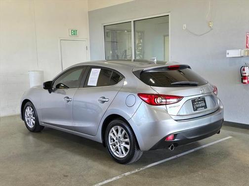 2016 Mazda Mazda3 i Grand Touring