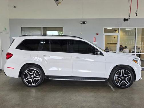 2017 Mercedes-Benz GLS 550 Base 4MATIC