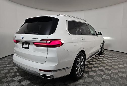 2021 BMW X7 xDrive40i