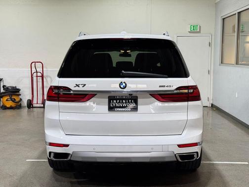 2021 BMW X7 xDrive40i