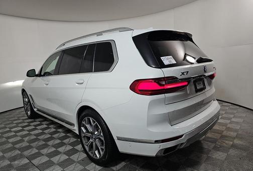 2021 BMW X7 xDrive40i