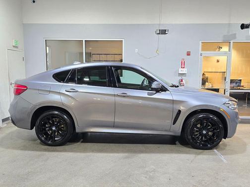 2018 BMW X6 xDrive35i